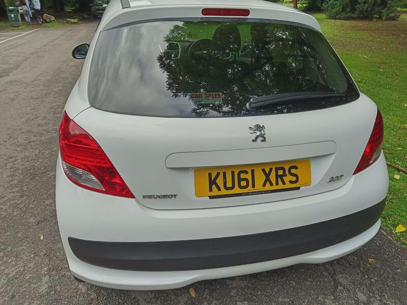 PEUGEOT 207