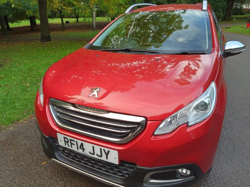 PEUGEOT 2008