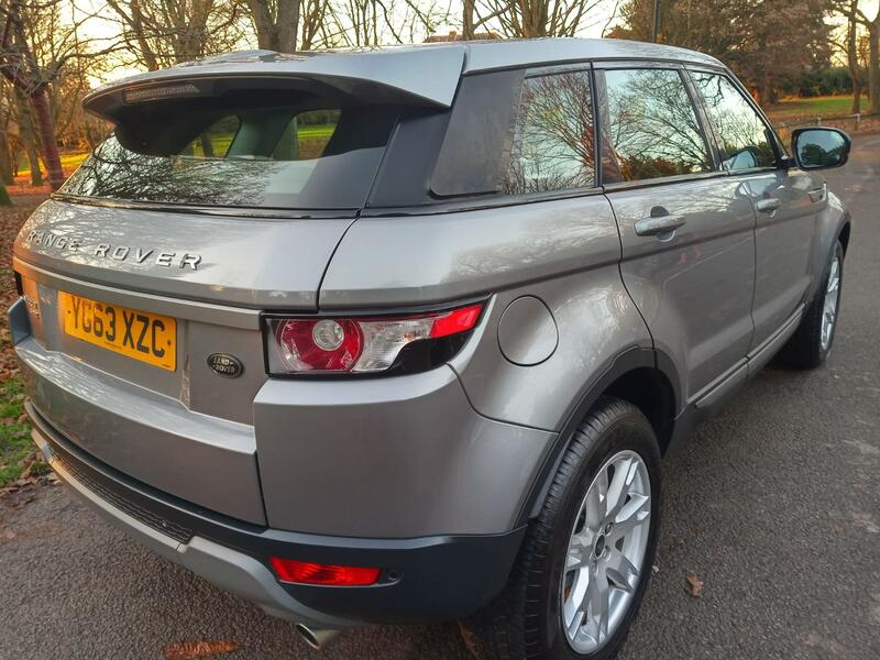 LAND ROVER RANGE ROVER EVOQUE