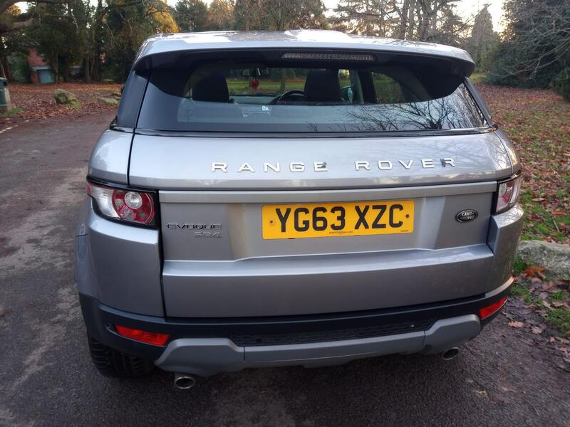 LAND ROVER RANGE ROVER EVOQUE