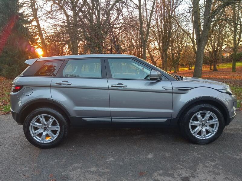 LAND ROVER RANGE ROVER EVOQUE