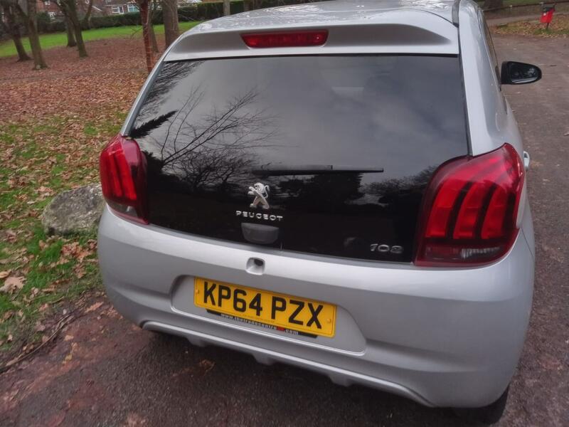 PEUGEOT 108