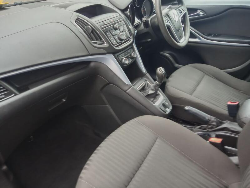 VAUXHALL ZAFIRA TOURER