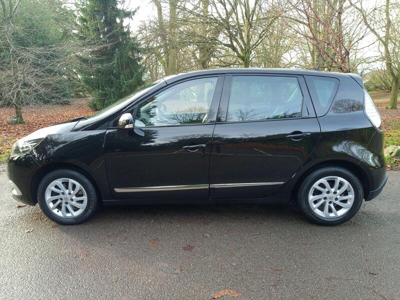 RENAULT SCENIC