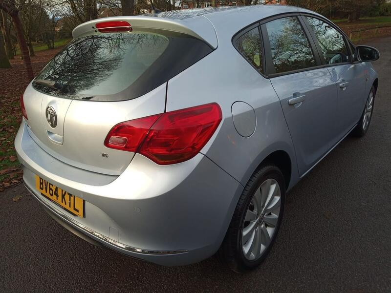 VAUXHALL ASTRA