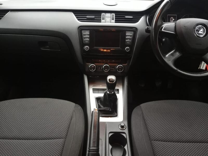 SKODA OCTAVIA