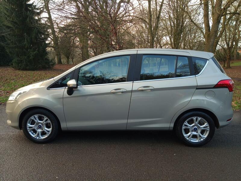 FORD B-MAX