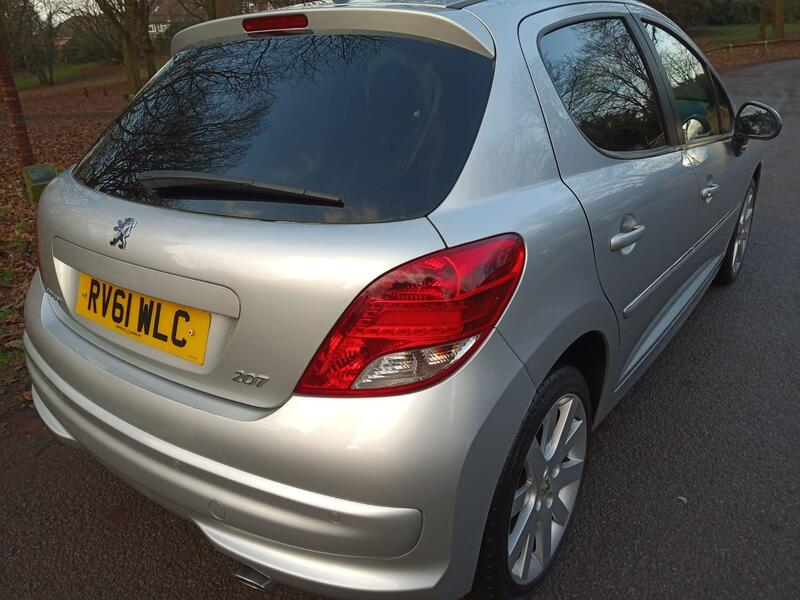PEUGEOT 207
