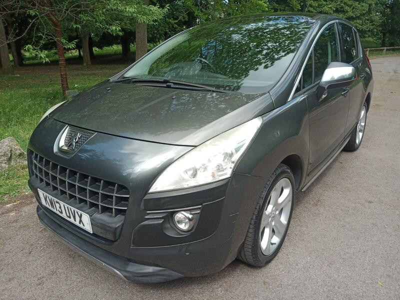 PEUGEOT 3008 1.6 HDi Allure