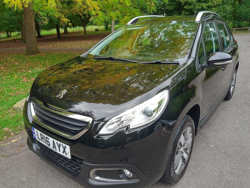 PEUGEOT 2008 1.2 PureTech Active
